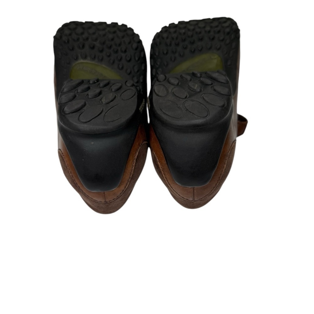 Merrell Brown and Black Casual Shoes with Classic Design Size 7.5 - Picture 7 of 9